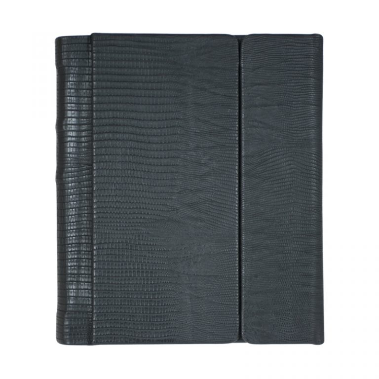 PB027: Black Croco